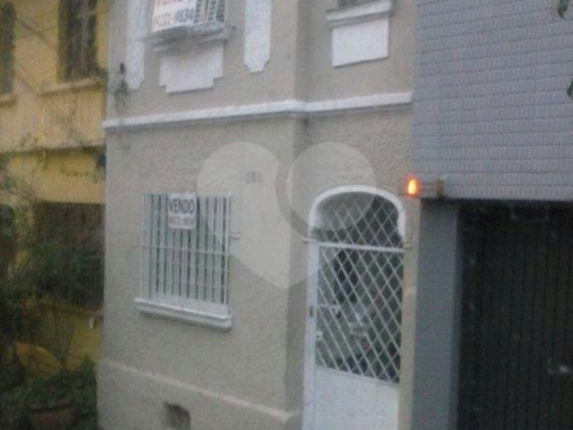 Sobrado à venda com 3 quartos em Perdizes, São Paulo, SP
