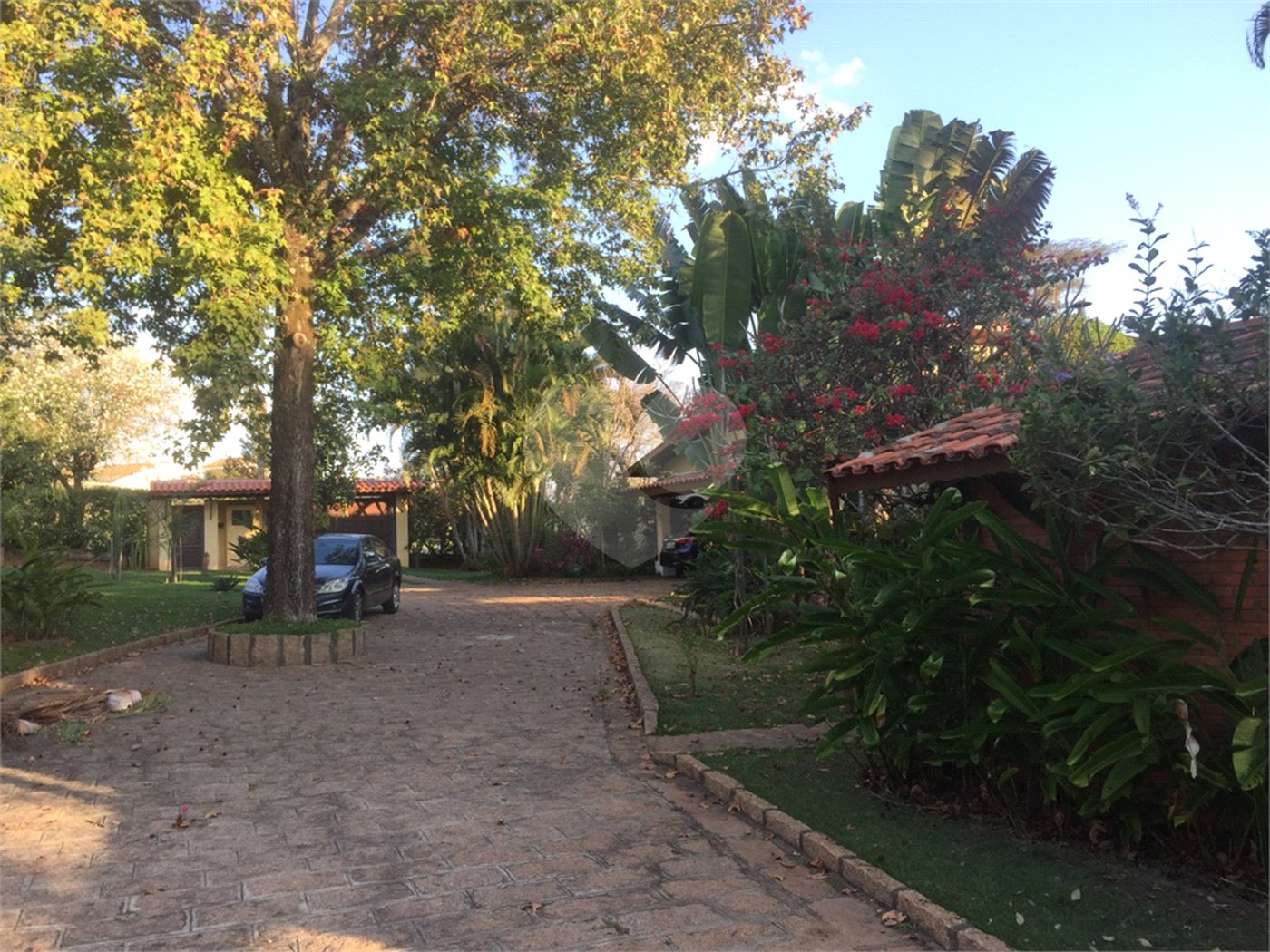 Casa à venda com 5 quartos, sendo 3 suítes, em Recanto das Flores, Indaiatuba, SP