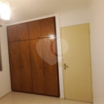 Apartamento à venda com 3 quartos em Jardim Londrina, São Paulo, SP