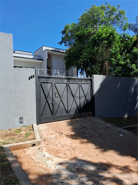 Casa Térrea à venda com 3 quartos, sendo 1 suíte, em Parque Rizzo, Cotia, SP