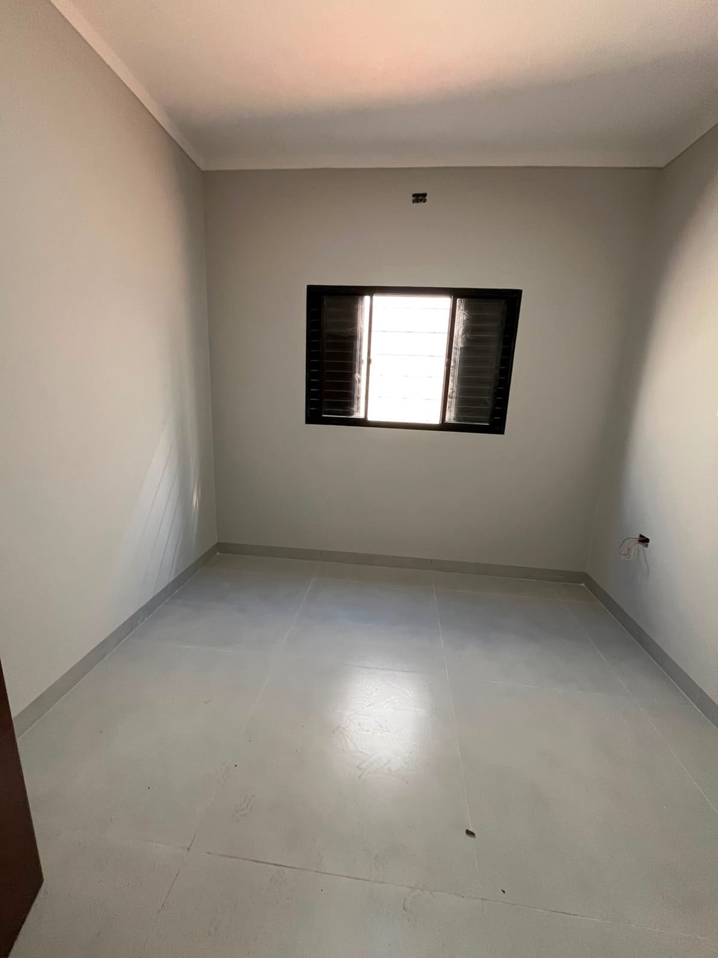 Casa à venda com 3 quartos, sendo 1 suíte,  em Bela Vista da Lagoa, Três Lagoas, MS