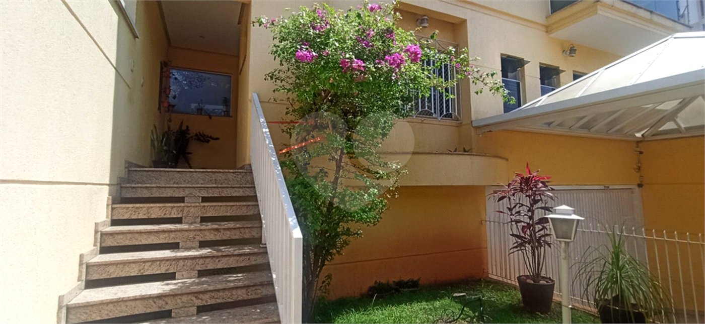 Sobrado à venda com 3 suítes em Vila Mazzei, São Paulo, SP