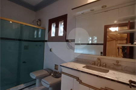 Casa à venda com 6 suítes no condomínio Portal da Raposo, Sorocaba - SP