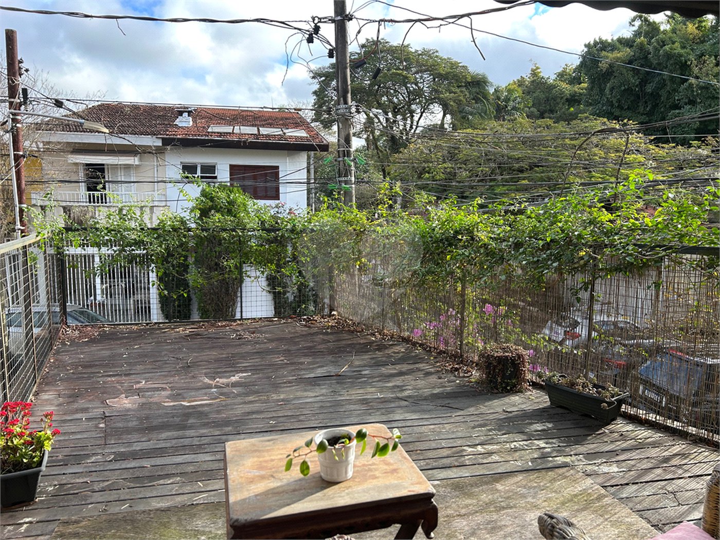 Casa de Vila à venda com 5 quartos, sendo 3 suítes,  em Jardim Hípico, São Paulo, SP
