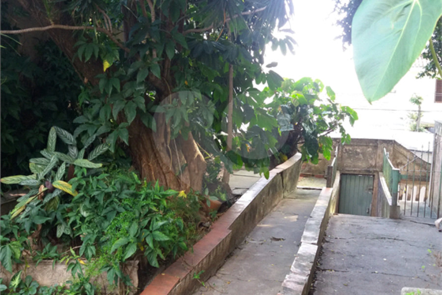 Terreno à venda com 3 quartos em Vila Guilherme, São Paulo, SP