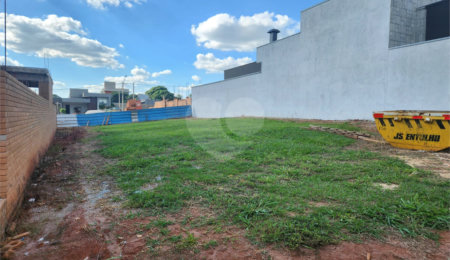 Terreno à venda no condomínio Volpi, Araraquara - SP