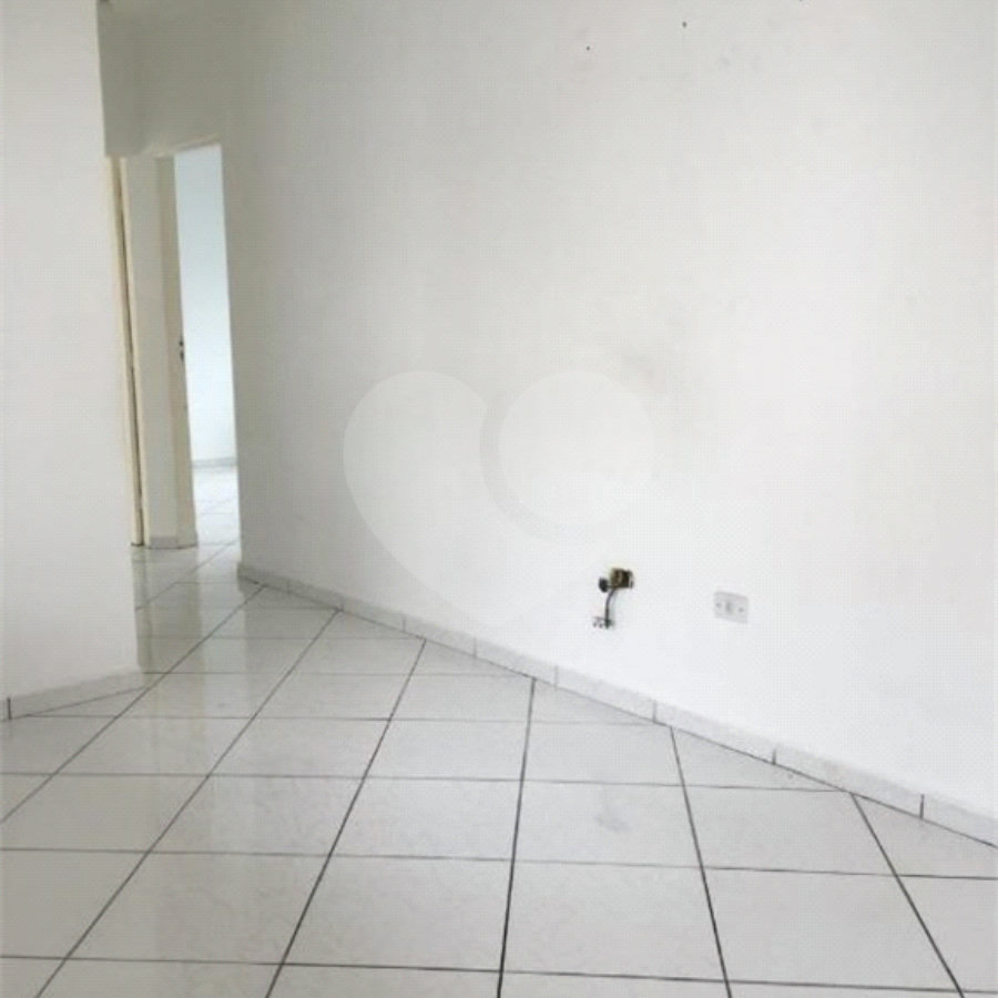 Apartamento à venda com 2 quartos, sendo 1 suíte, em Santa Teresinha, São Paulo, SP