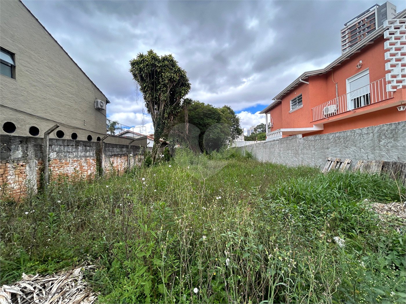 Terreno à venda em Jardim Hípico, São Paulo, SP