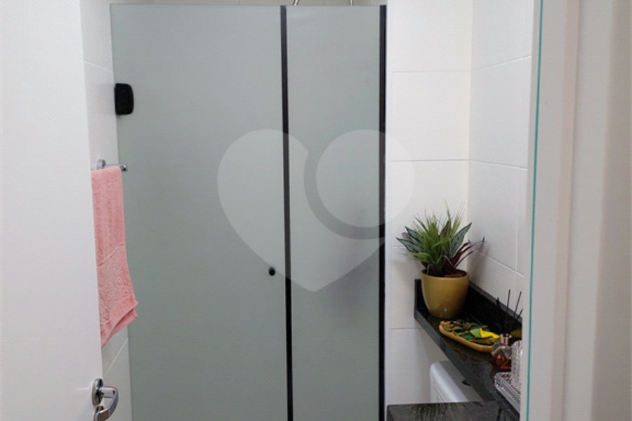 Apartamento à venda com 3 quartos, sendo 1 suíte, em Vila Guilherme, São Paulo, SP