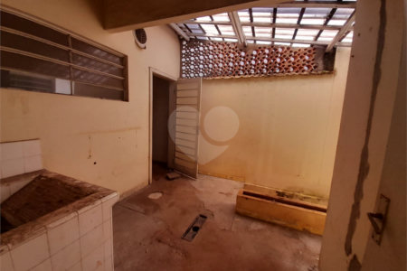 Casa à Venda na Rua Conde do Pinhal - São Carlos/SP