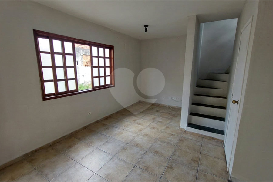 Casa para alugar com 3 quartos, sendo 1 suíte, em Vila Isolina Mazzei, São Paulo, SP