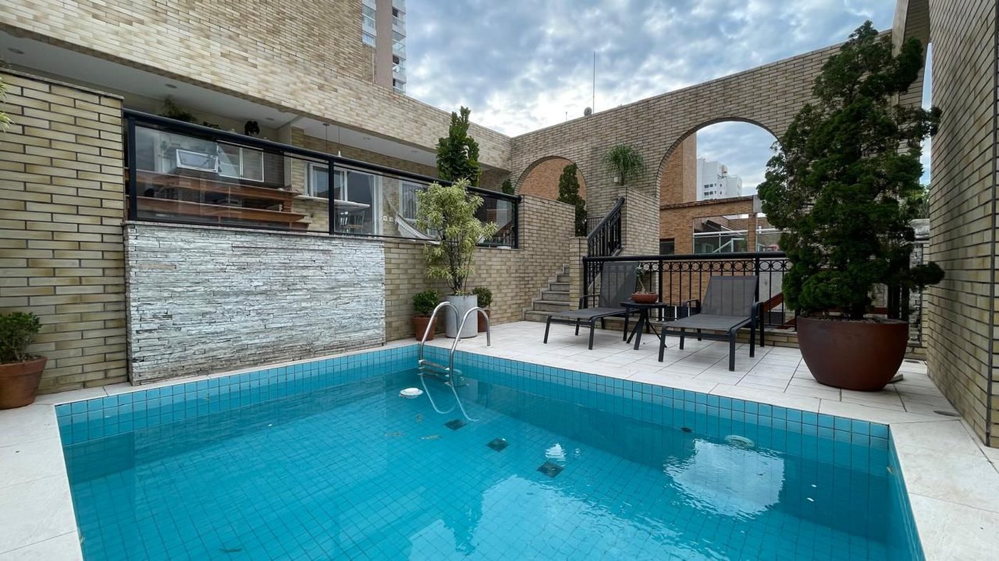 Cobertura com 3 dormitórios à venda, 437 m² por R$ 4.799.999,99 - Gonzaga - Santos/SP