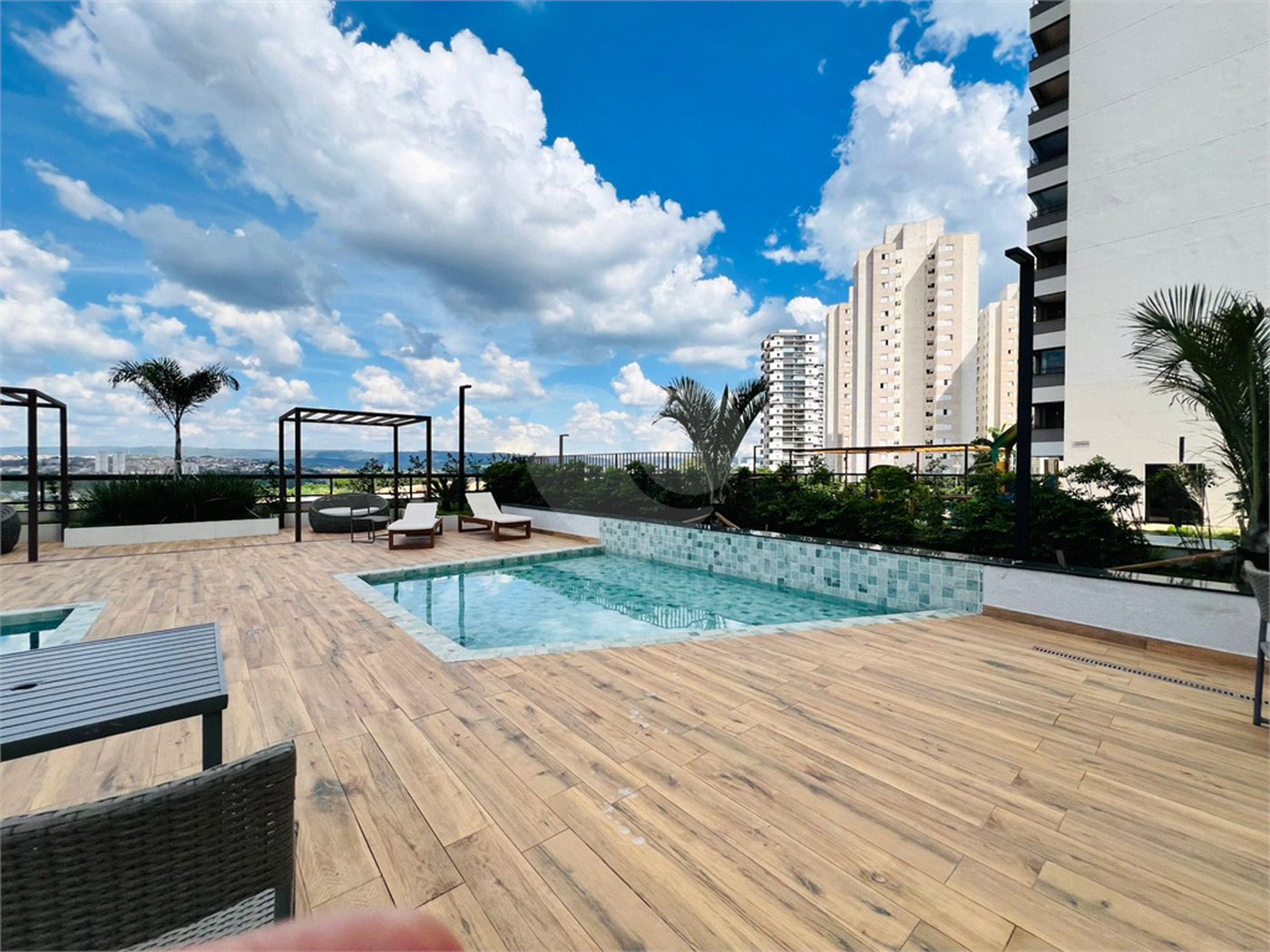 Apartamento para alugar com 2 quartos, sendo 1 suíte, em Parque Morumbi, Votorantim, SP