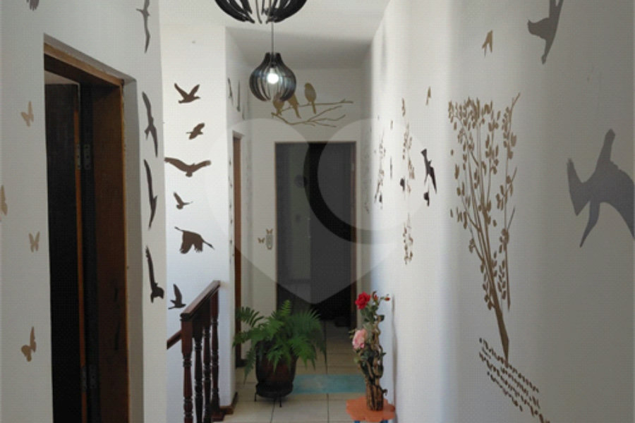 Sobrado à venda com 3 quartos, sendo 1 suíte,  em Tremembé, São Paulo, SP