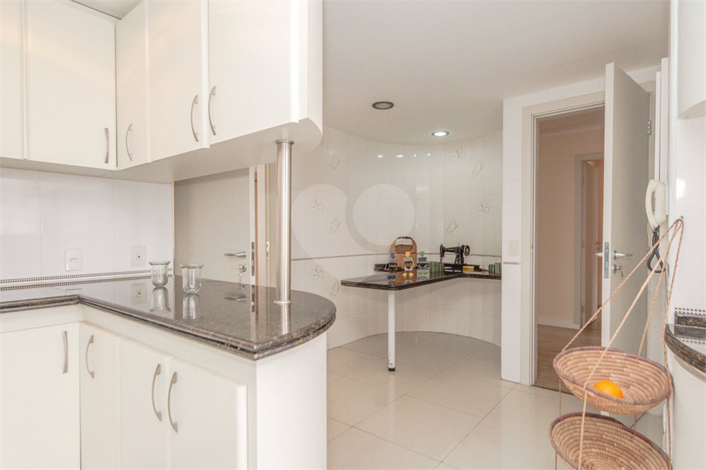 Apartamento à venda com 3 suítes em Alto da Boa Vista, São Paulo, SP