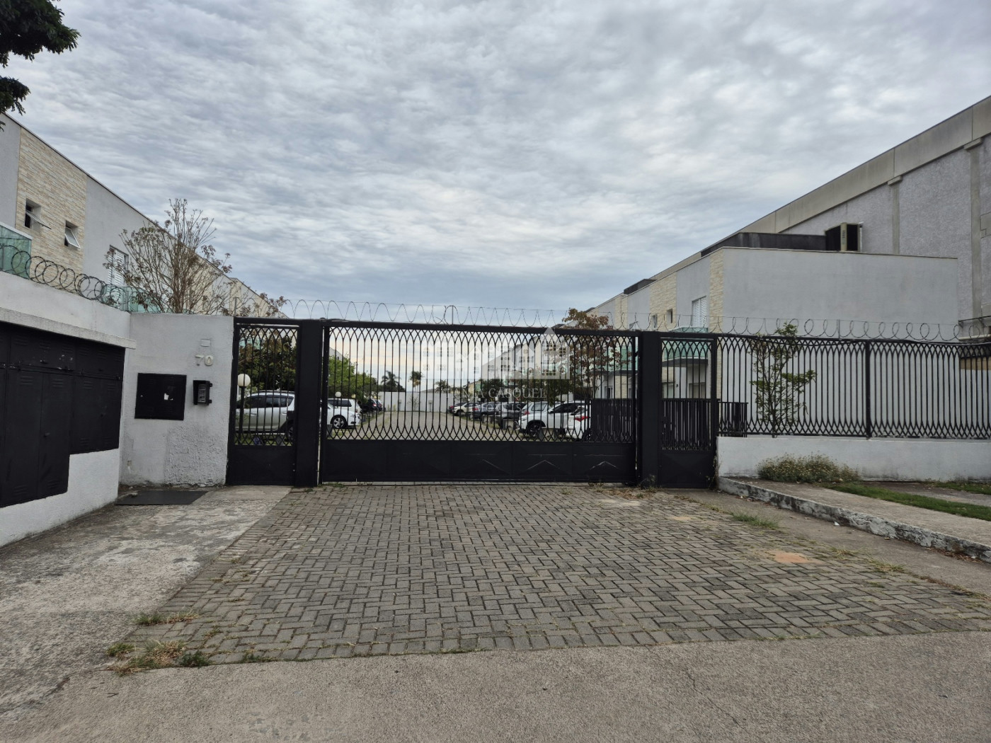 Sobrado para alugar com 2 suítes em Jardim das Palmeiras, Atibaia, SP