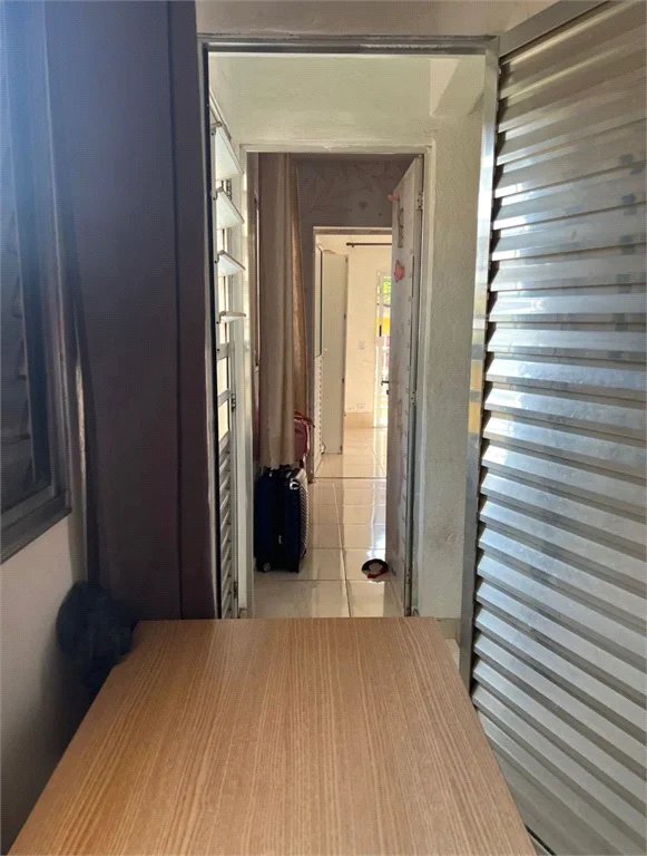 Casa à venda com 3 quartos em Jardim Suína, Taboão da Serra, SP
