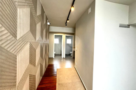 Apartamento à venda com 2 quartos em Moema, São Paulo, SP