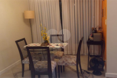 Casa à venda com 3 suítes em Jardim Franca, São Paulo, SP