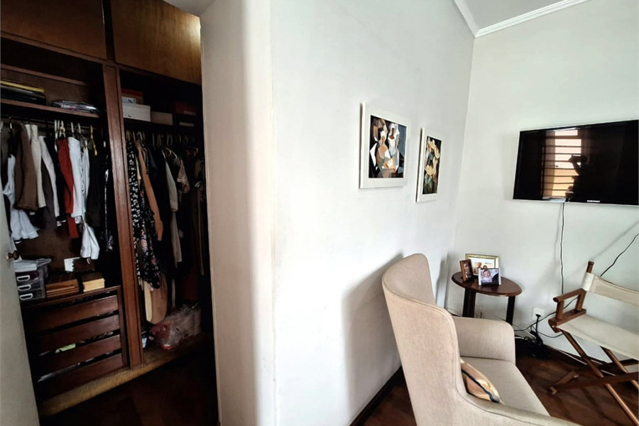 Sobrado à venda com 4 quartos, sendo 2 suítes, em Mandaqui, São Paulo, SP