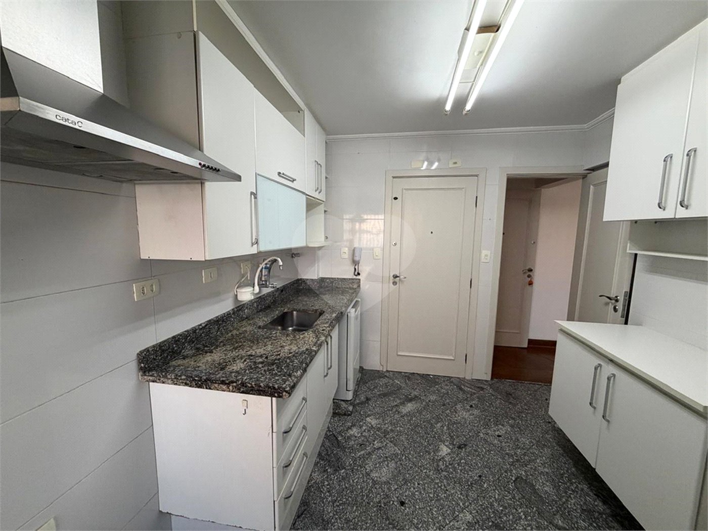 Apartamento à venda com 3 quartos, sendo 1 suíte, em Santana, São Paulo, SP