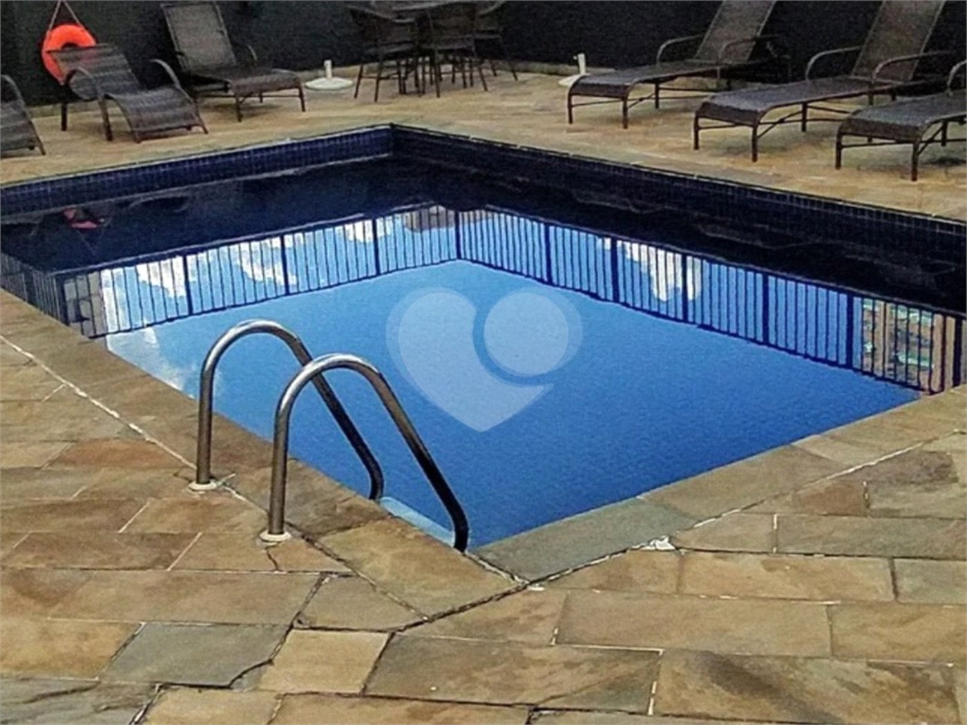Apartamento à venda com 3 quartos, sendo 1 suíte, em Santa Teresinha, São Paulo, SP