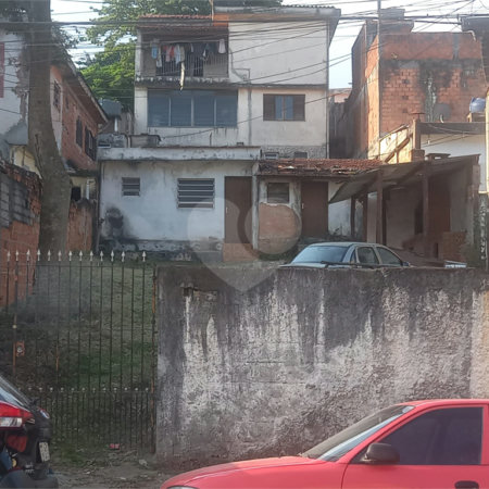 Sobrado à venda com 2 quartos em Pedreira, São Paulo, SP