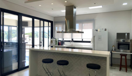 Casa à venda com 3 suítes no condomínio Terras de Santa Teresa, Itupeva - SP