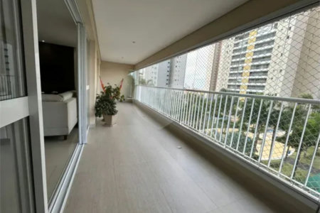 Apartamento à venda com 3 suítes em Jardim das Indústrias, São José dos Campos, SP