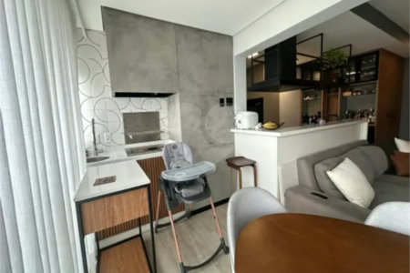 Apartamento à venda com 3 suítes em Campo Belo, São Paulo, SP