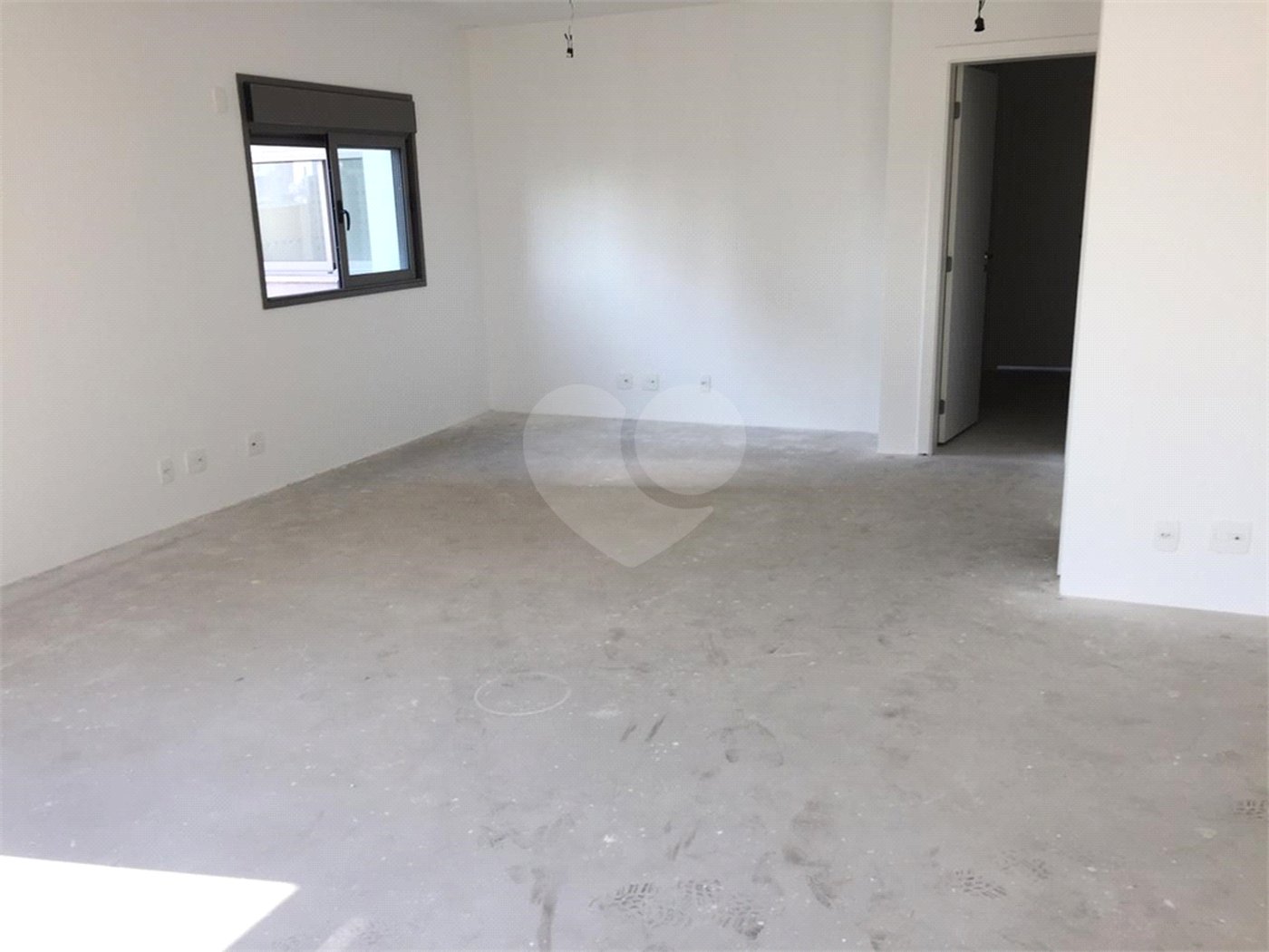Apartamento à venda com 3 suítes em Campo Belo, São Paulo, SP