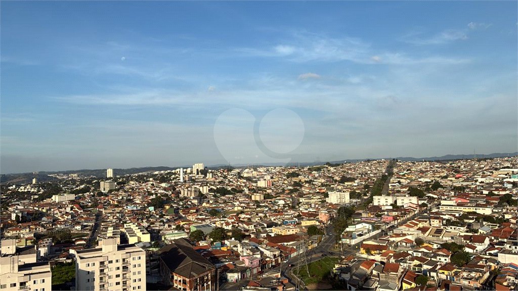 Apartamento à venda com 2 quartos, sendo 1 suíte, no Centro, Mogi das Cruzes, SP