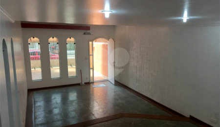 Casa para alugar com 4 quartos, sendo 1 suíte,  em Chácara Santo Antônio, São Paulo, SP