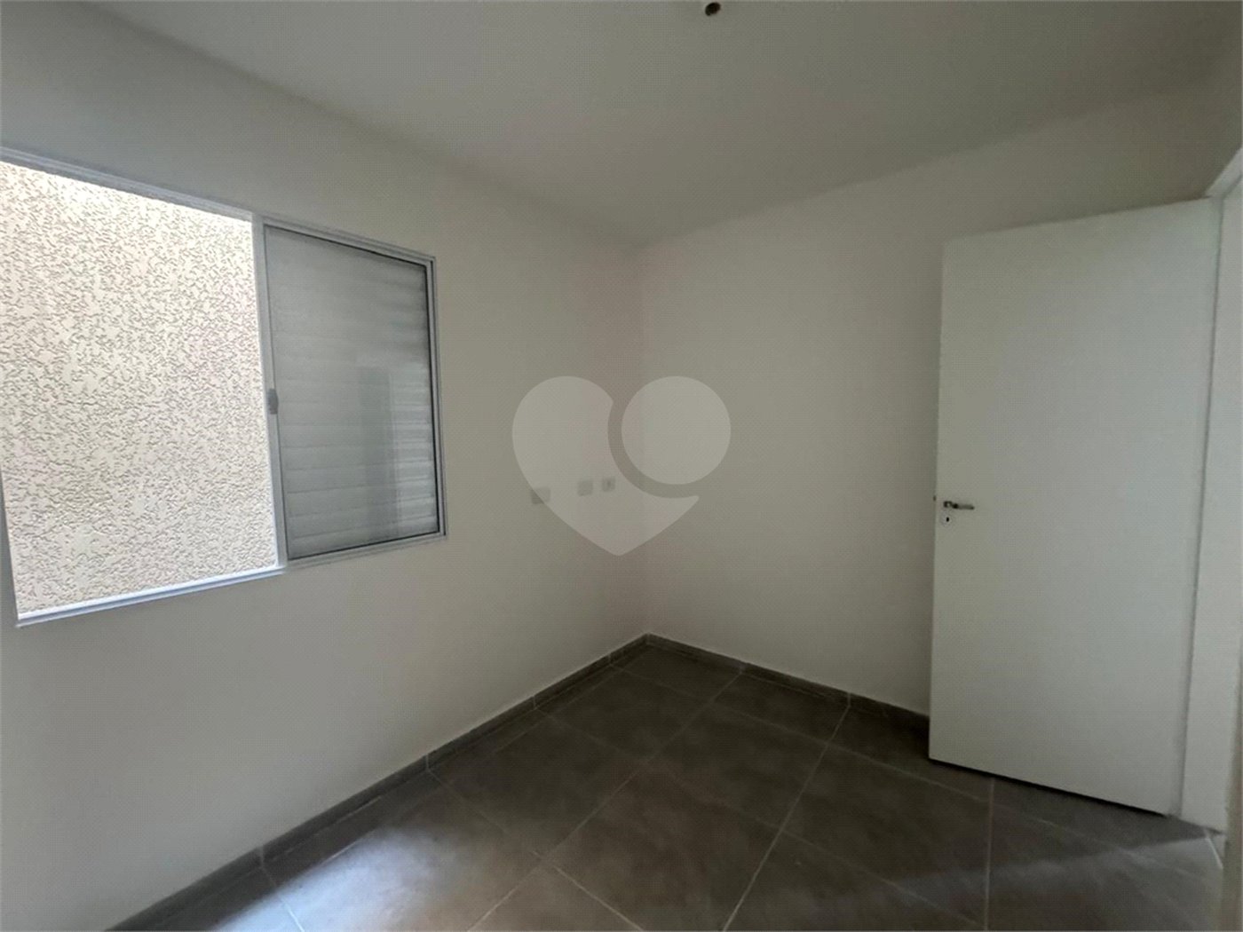 Apartamento à venda com 2 quartos em Tremembé, São Paulo, SP