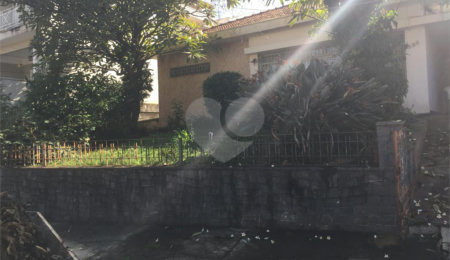 Casa Térrea à venda com 3 quartos, sendo 1 suíte,  em Santana, São Paulo, SP