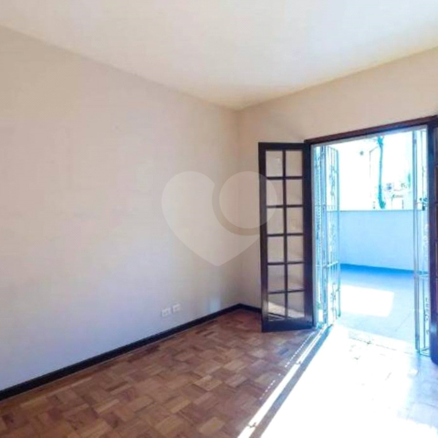 Sobrado à venda com 3 quartos em Jardim Franca, São Paulo, SP