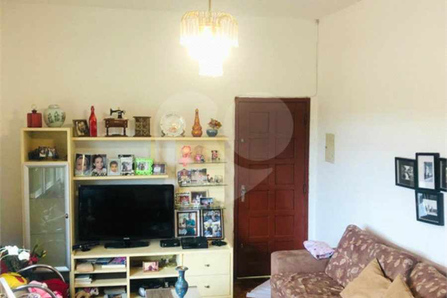 Casa à venda com 3 quartos, sendo 1 suíte, em Horto, São Paulo, SP