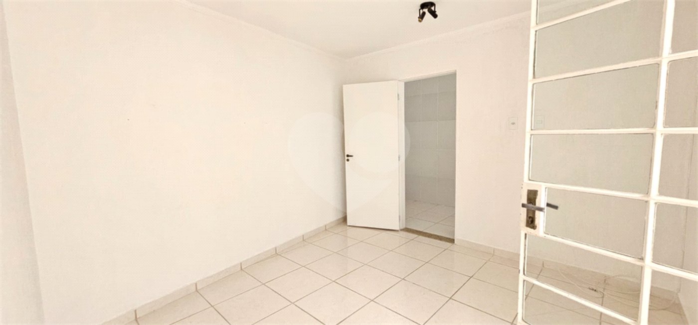 Casa à venda com 4 quartos em Vila Hamburguesa, São Paulo, SP