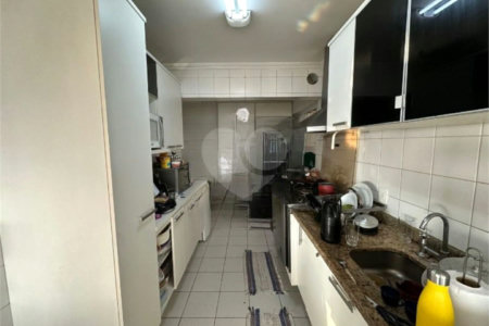 Apartamento à venda com 3 quartos, sendo 1 suíte, em Vila Monte Alegre, São Paulo, SP