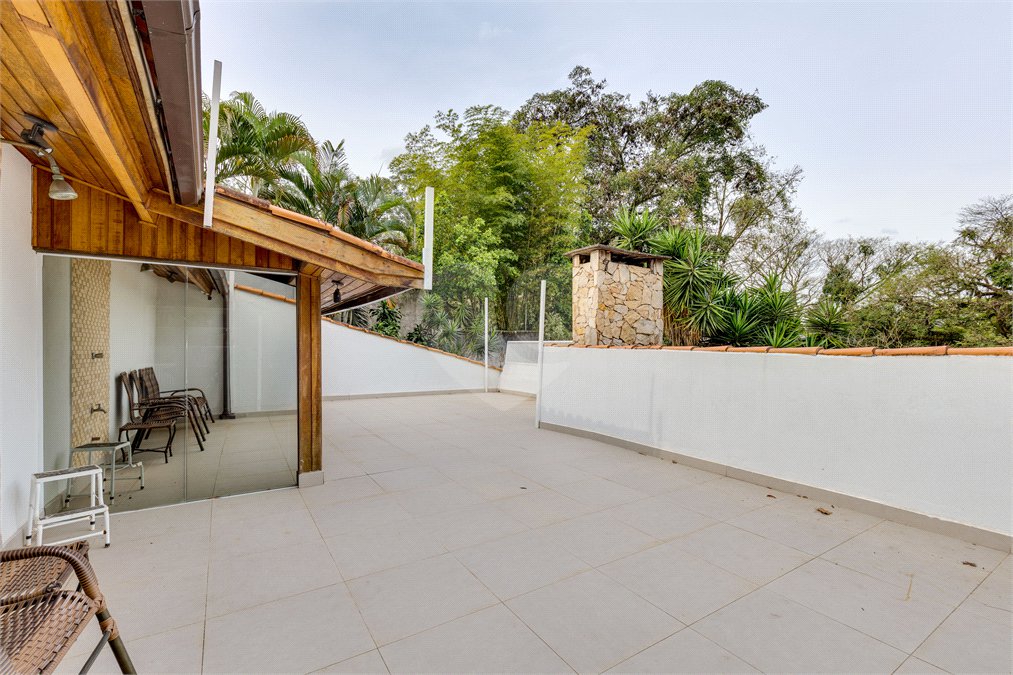 Casa à venda com 4 suítes em Jardim Marajoara, São Paulo, SP