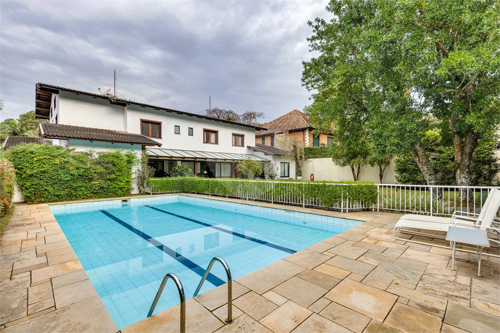 Casa à venda com 4 suítes em Alto da Boa Vista, São Paulo, SP