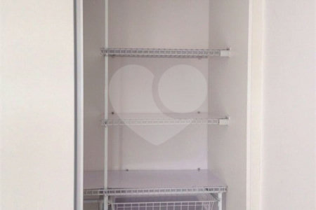 Apartamento à venda com 3 quartos, sendo 1 suíte,  em Jardim Parque Morumbi, São Paulo, SP