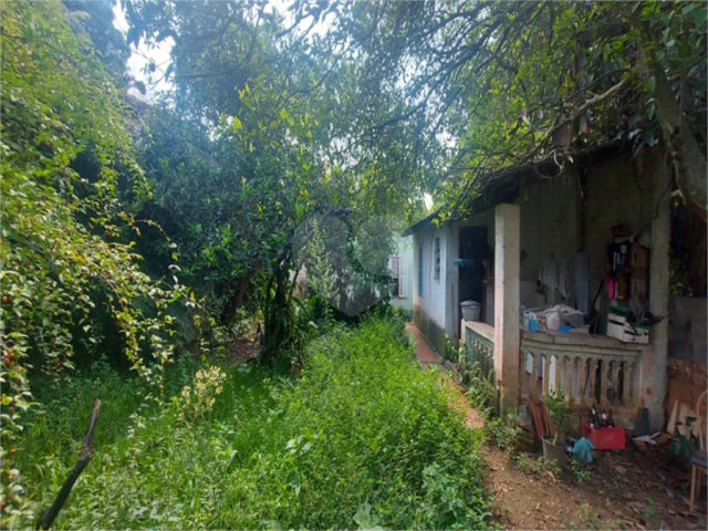 Casa Térrea à venda com 3 quartos, sendo 1 suíte,  em Jardim Floresta, São Paulo, SP
