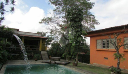 Casa Térrea à venda com 3 quartos, sendo 1 suíte,  em Jardim Virginia Bianca, São Paulo, SP