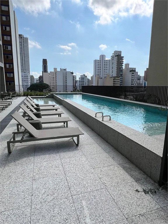 Apartamento à venda com 3 suítes em Pinheiros, São Paulo, SP