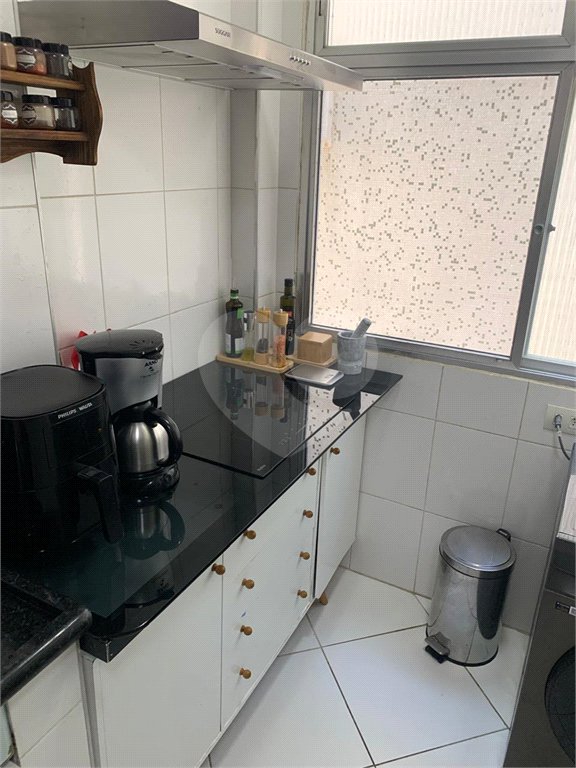Apartamento à venda com 2 quartos, sendo 1 suíte,  em Canto do Forte, Praia Grande, SP