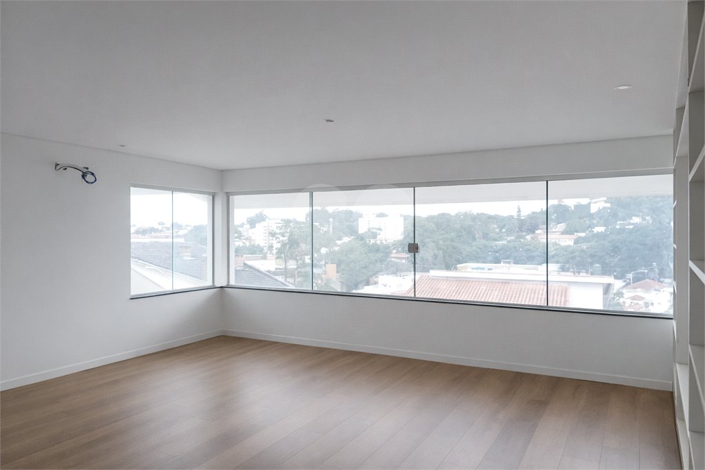 Casa à venda com 4 suítes em Tremembé, São Paulo, SP