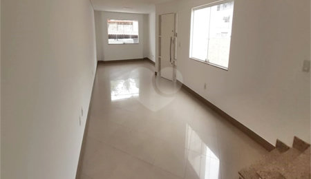 Sobrado à venda com 4 quartos, sendo 3 suítes,  em Vila Maria Alta, São Paulo, SP
