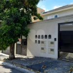 Casa para alugar com 3 quartos, sendo 1 suíte,  no condomínio Villagio DI Maria, São Paulo - SP