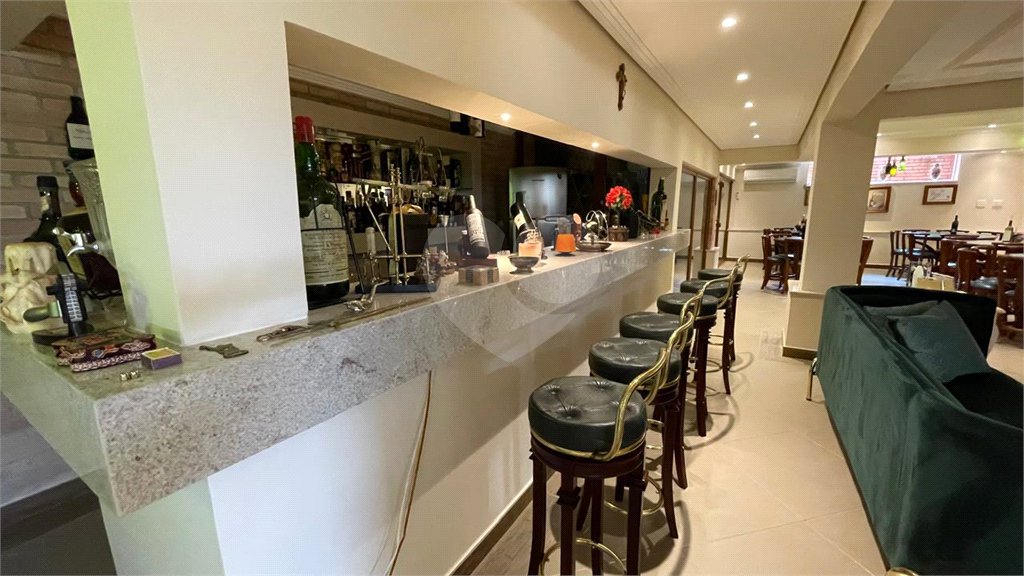 Casa à venda com 5 suítes no condomínio Fazenda Lago Azul, Araçoiaba da Serra - SP